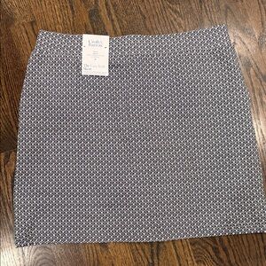 Croft & barrow skort Geometric active with pockets